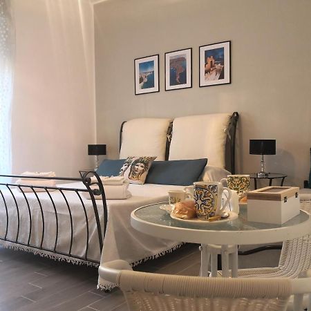 Casa La Morettina - Cortile Privato Interno シラクーサ エクステリア 写真