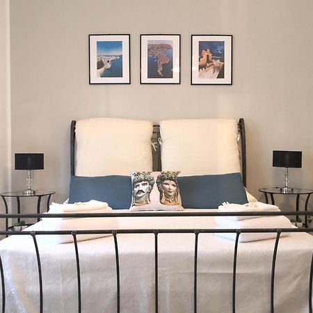 Casa La Morettina - Cortile Privato Interno シラクーサ エクステリア 写真