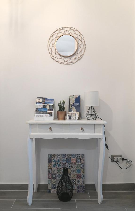 Casa La Morettina - Cortile Privato Interno シラクーサ エクステリア 写真